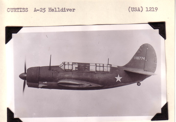 Curtiss-A25-2