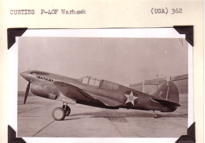 Curtiss-P40F-3