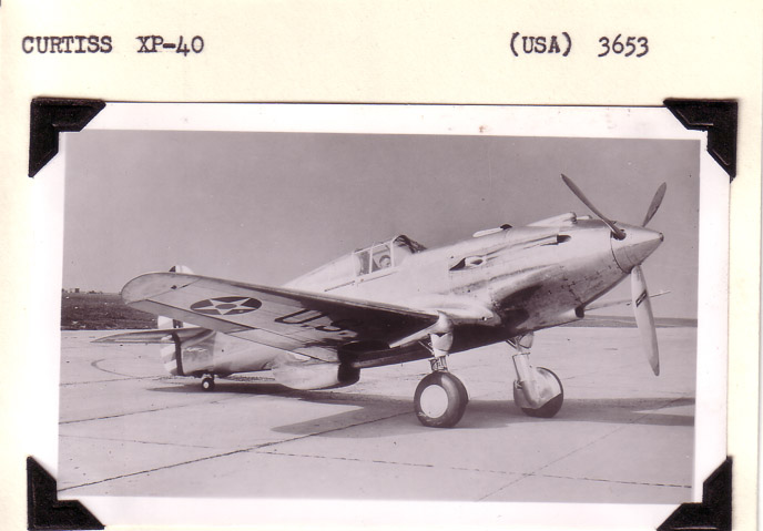 Curtiss-XP40