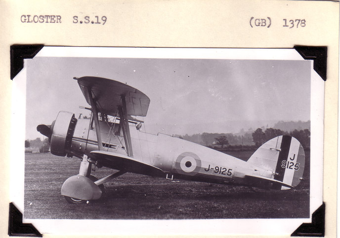 Gloster-Gauntlet-ss19