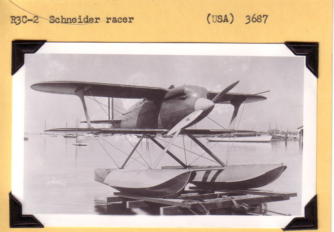 R3C2-Schneider-Racer
