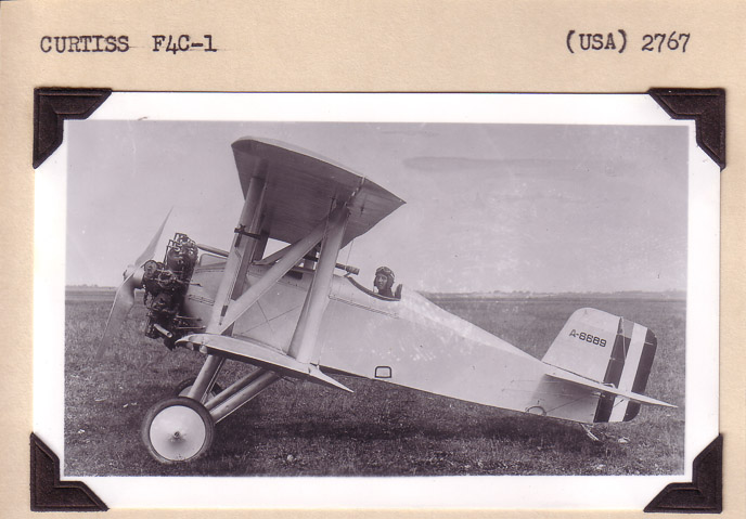 Curtiss-F4C1