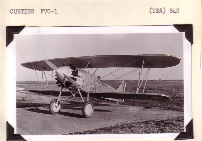 Curtiss-F7C1-2