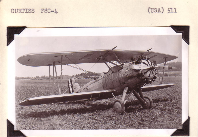 Curtiss-F8C4-2