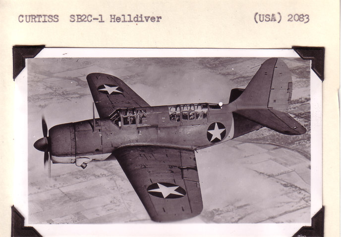 Curtiss-SB2C1-3