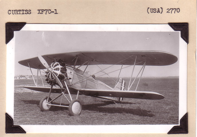 Curtiss-XF7C1-2