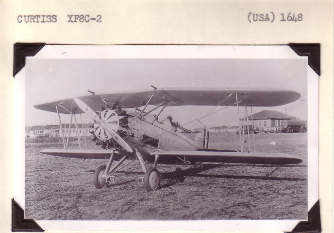 Curtiss-XF8C2-3
