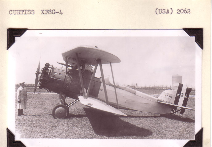 Curtiss-XF8C4