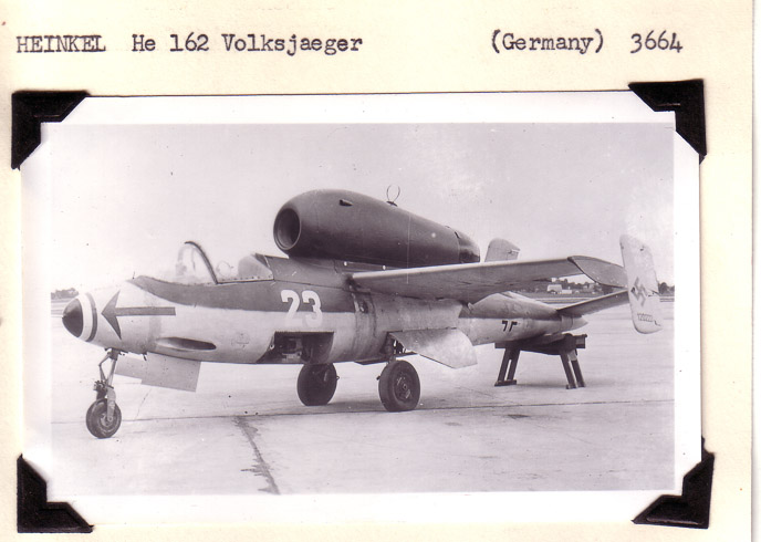 Heinkel-He162-2