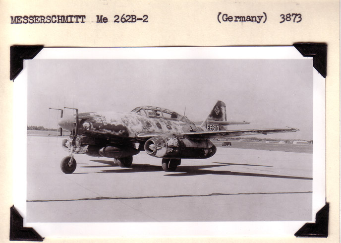 Messerschmitt-Me262-2