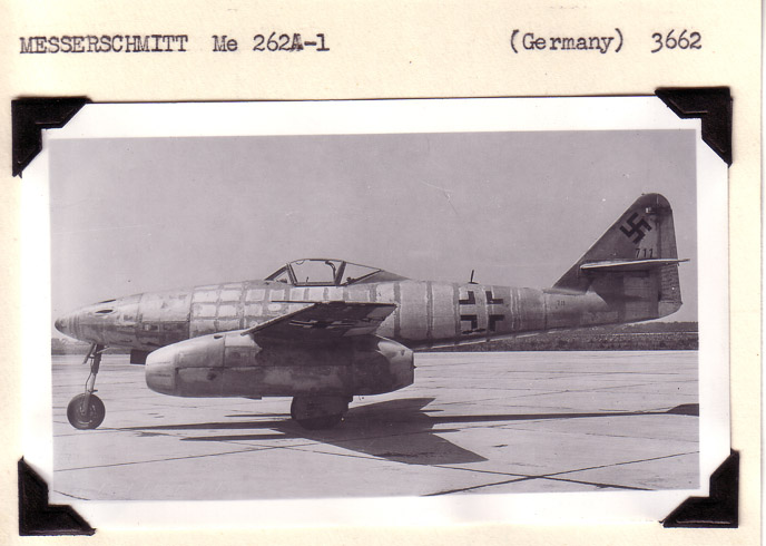 Messerschmitt-Me262-4