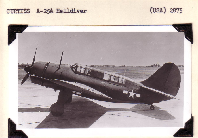 Curtiss-A25A-2