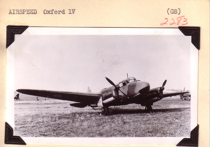 Airspeed-Oxford-1V
