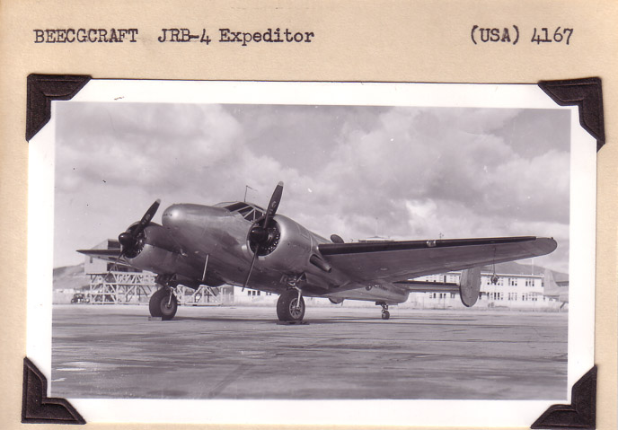 Beechcraft-JRB4-2