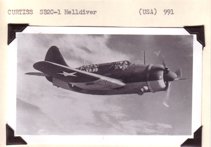 Curtiss-SB2C1-2