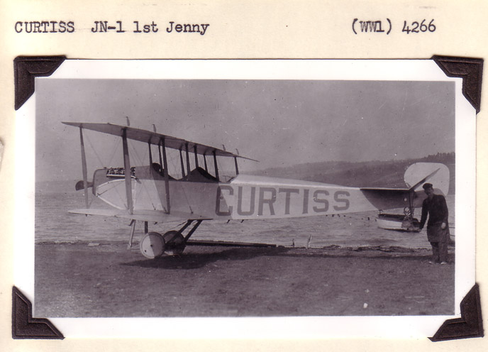 Curtiss-JN1-first-jenny